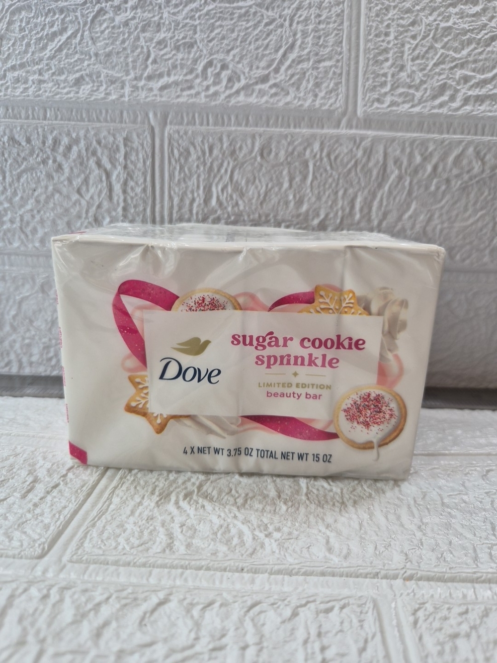 Dove Sugar Cookie Sprinkle Limited Edition Beauty Bar - Pink & White